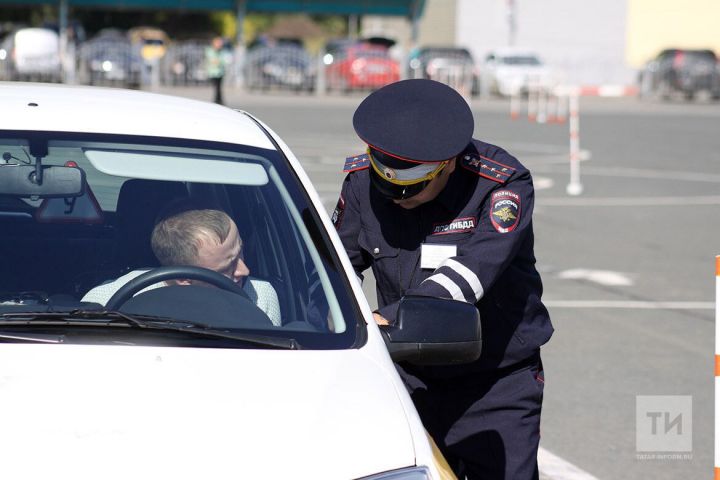 Прикольная анимация День ГАИ ГИБДД