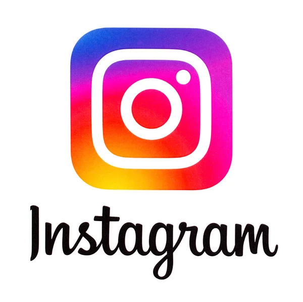 Instagram cloisonne adultes et enfants sur son appli, pour 