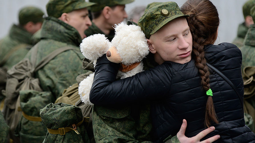 Красотки в военной форме