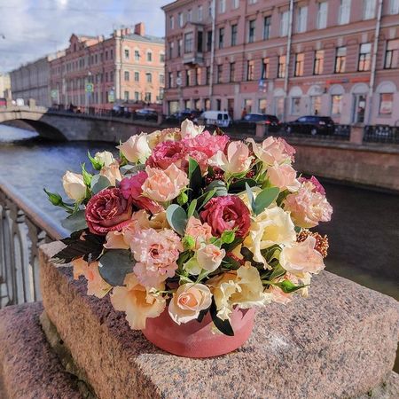 Каталог букетов от Leto Flowers 