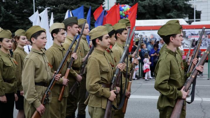 Глава челябинской ФСБ отмечает юбилей 